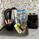 8 Apartman *