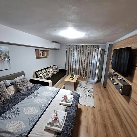 Apartman 8